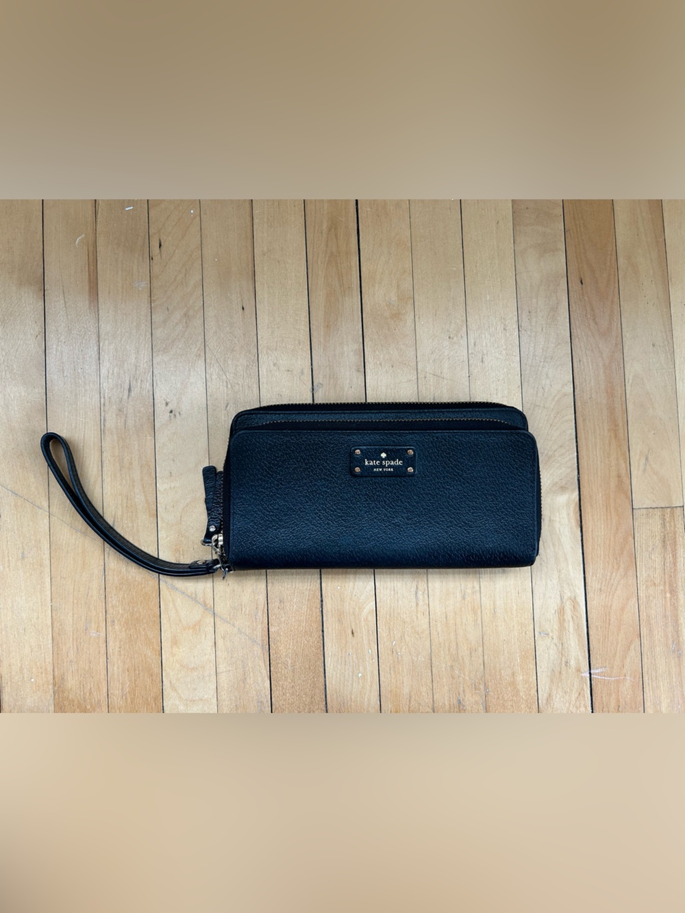 Kate Spade Black Leather Wristlet Wallet Carryall in Pebbled Leather